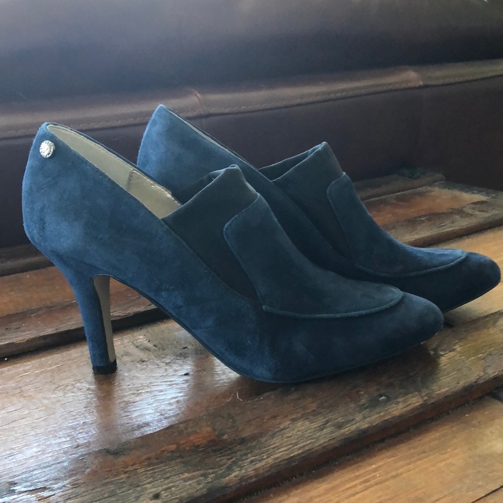 Anne Klein Blue Suede Shoes Pumps Ladies Heels